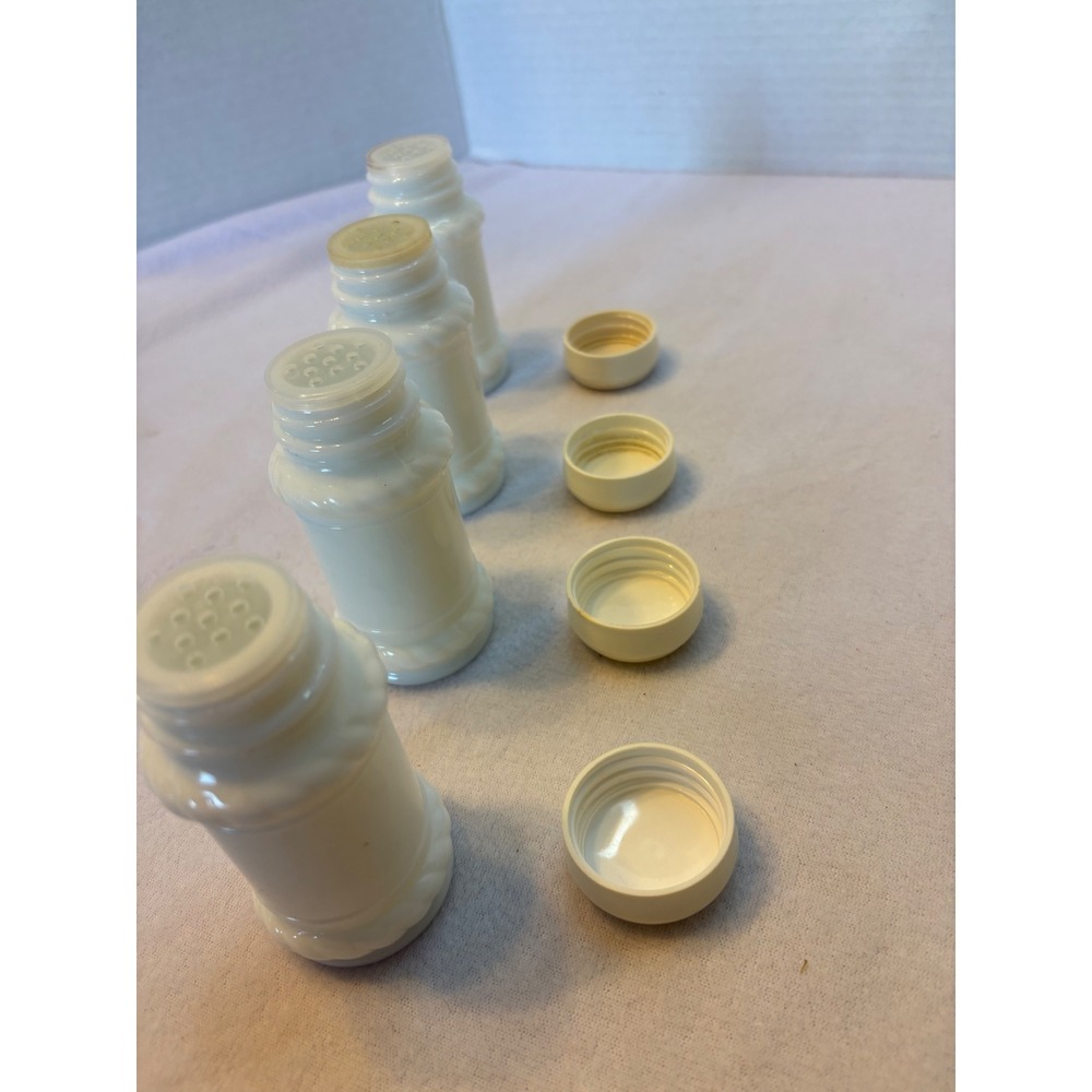 Milk Glass Spice Jars White Shakers Made in Japan 4 Inch Vintage - Picture 5 of 9